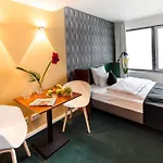 Pandion Boardinghouse